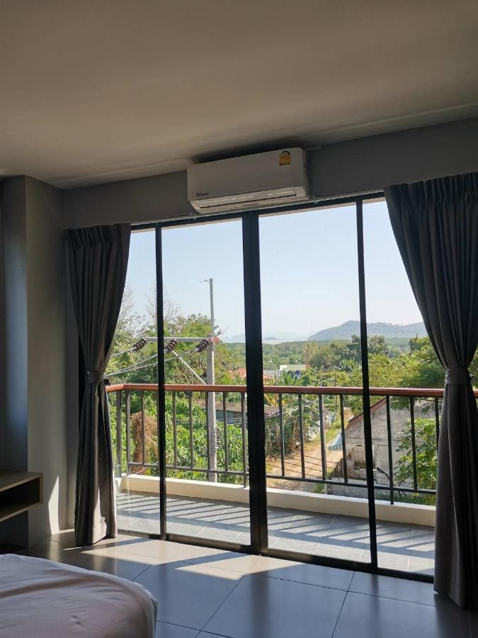 Yamin Seaview Hotel Phuket Exterior foto